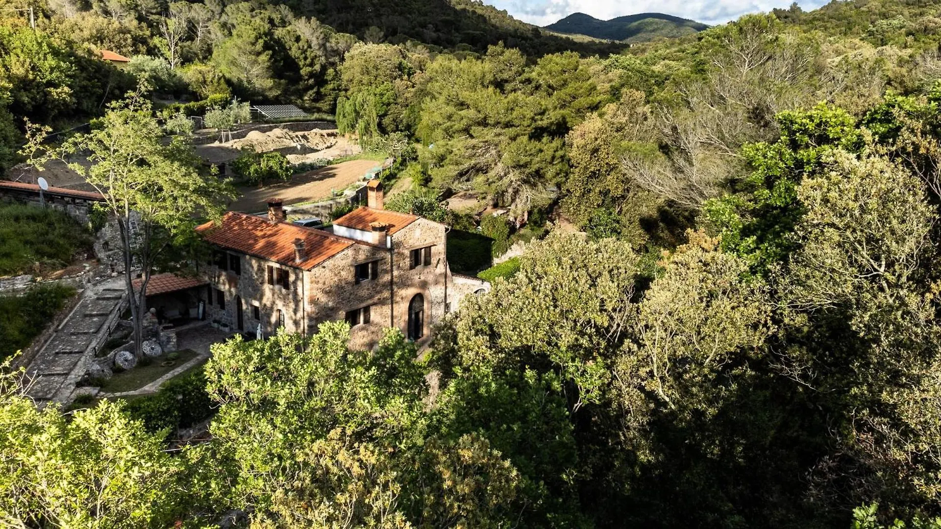 Ex Water Mill Old Stone House 15Th Century Apartment Livorno